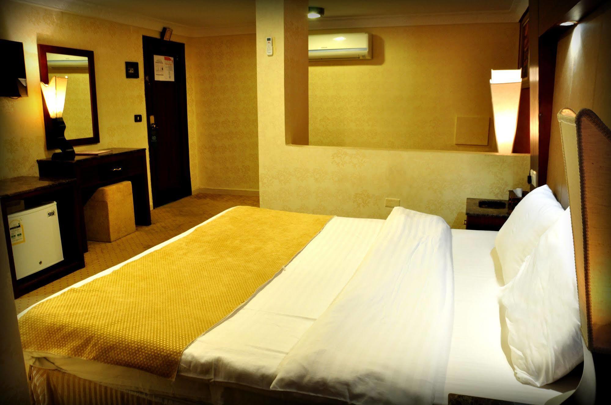Al Higgi Hotel Yanbu Exteriér fotografie